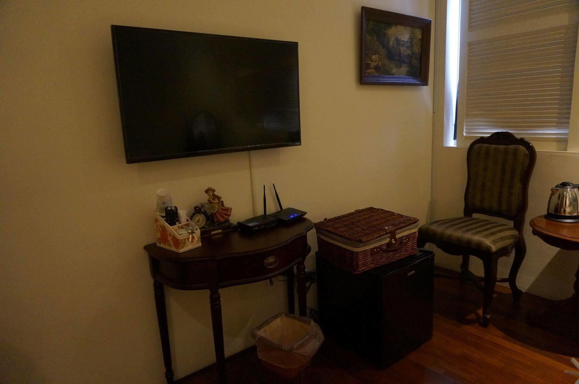 Amanda Home Stay Тайнан Екстериор снимка